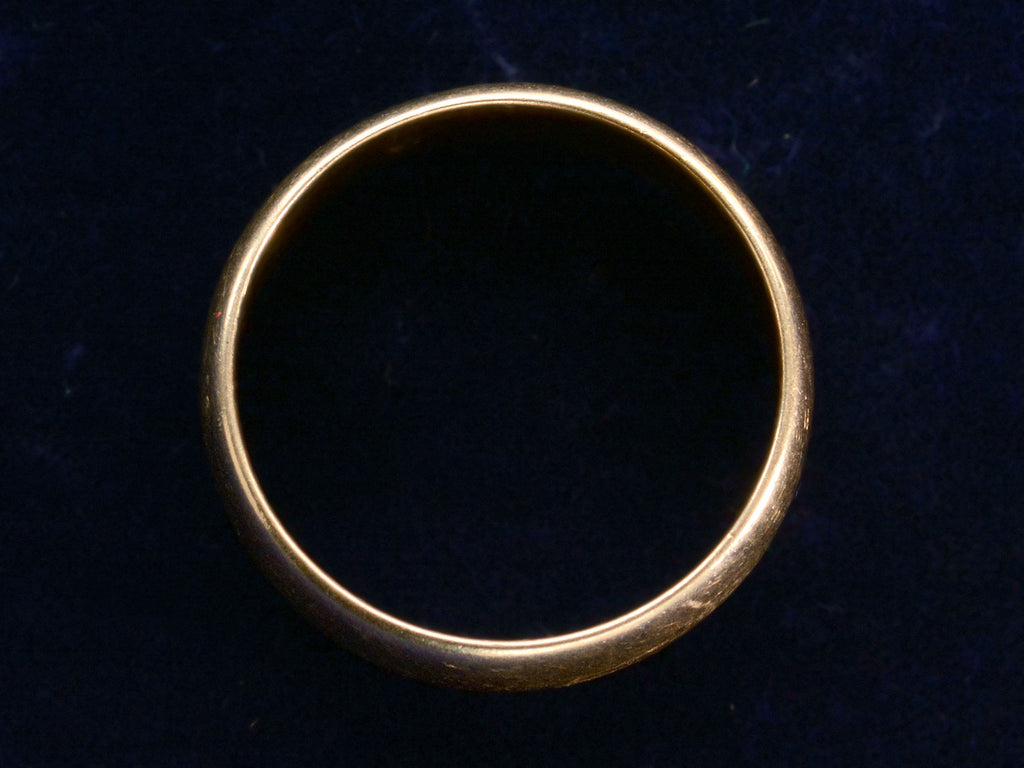 c1900 5.5mm 18K Band (side profile view)