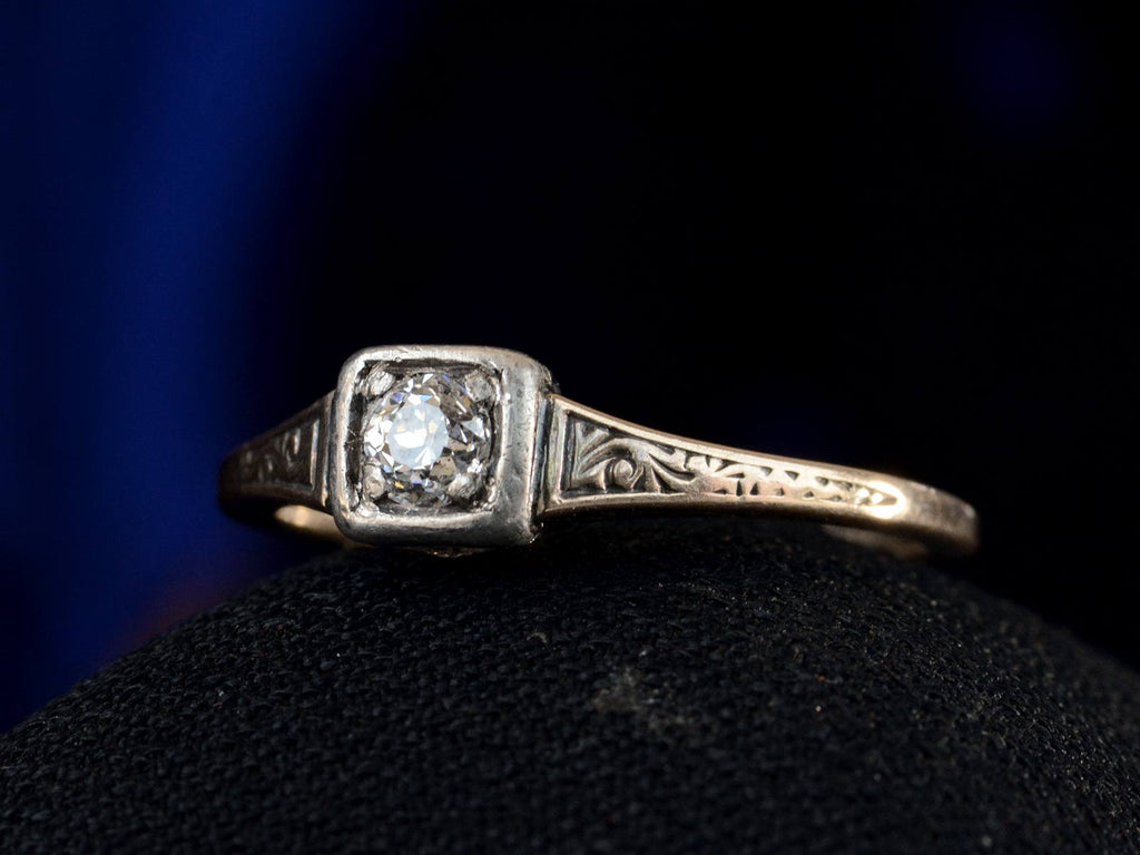 c1920 0.17ct Deco Ring (side view)