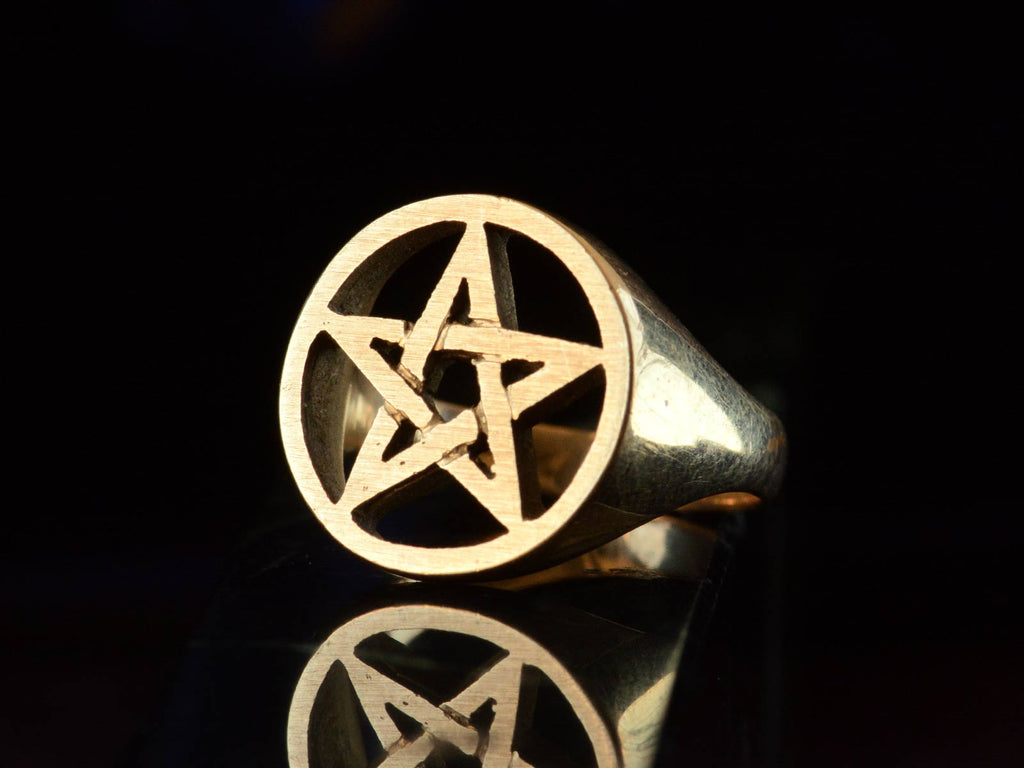 c1970 Pentagram Ring (side view)