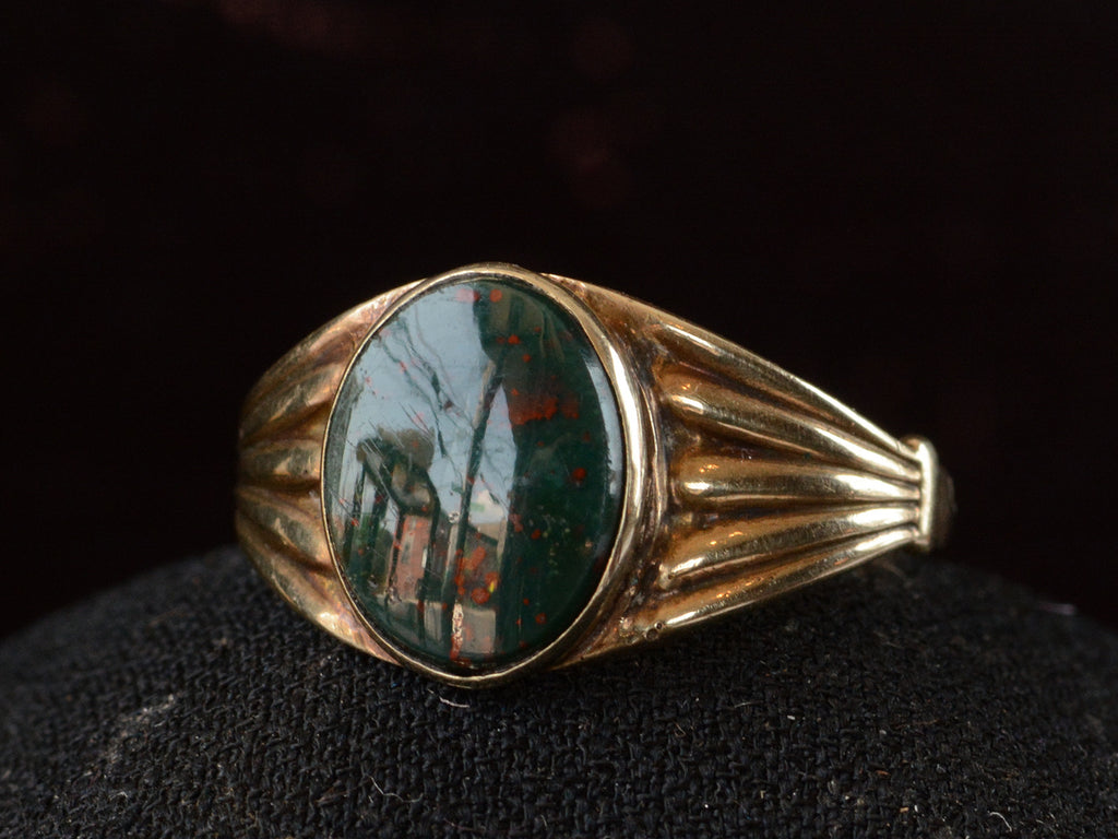 c1900 Bloodstone Signet Ring (side view)