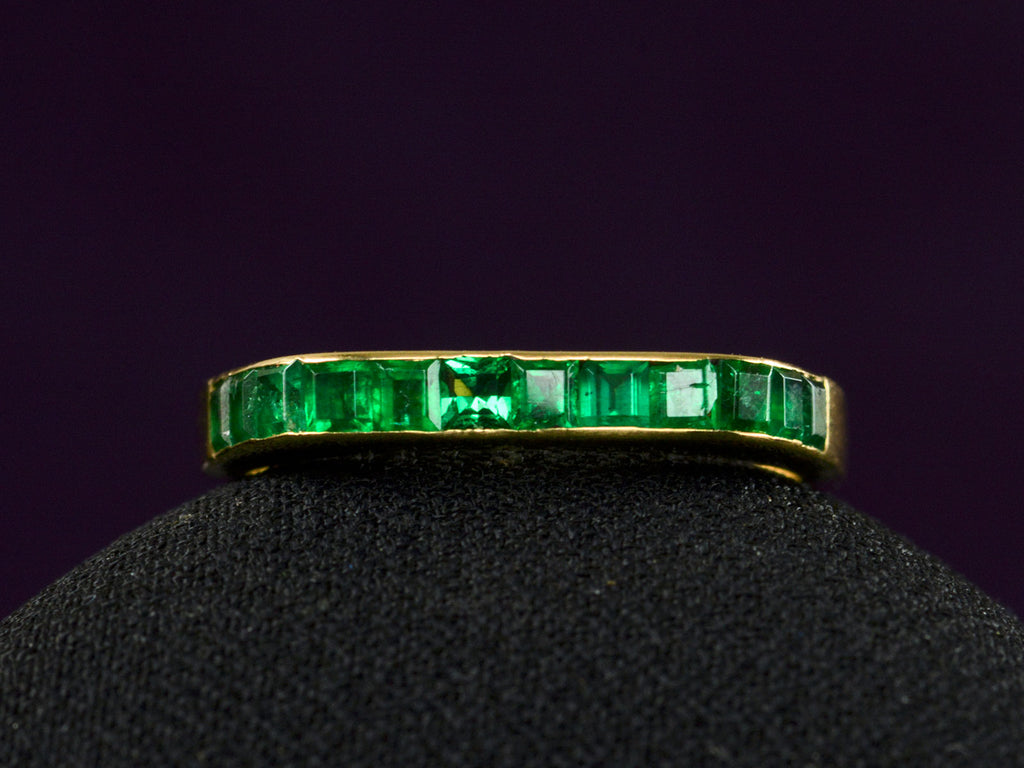 1980s Boucheron Emerald Band (detail)