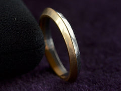 EB 3.3mm Platinum & Gold Band (side view)