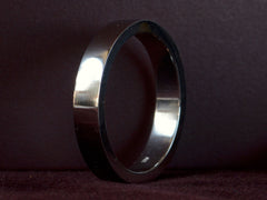 thumbnail of EB 4.2mm Square Wedding Band (side view)