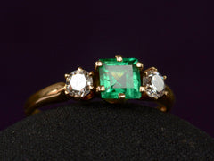 1940s Emerald and Diamond Ring