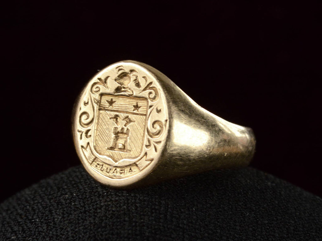 c1950 Heraldic Signet Ring (side view)