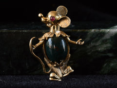 c1960 Gold Mouse Brooch (detail view)