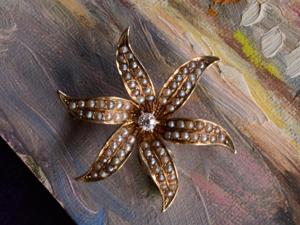 1900s Pearl Lily Pendant