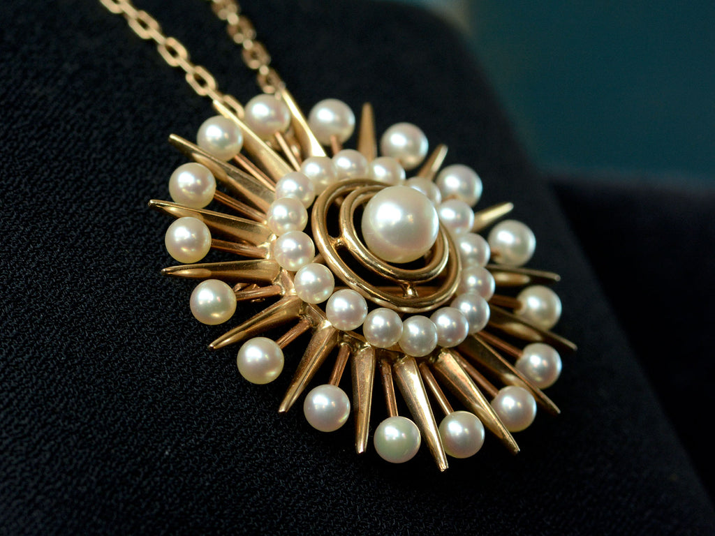 1950s Pearl Sunburst Necklace (detail)