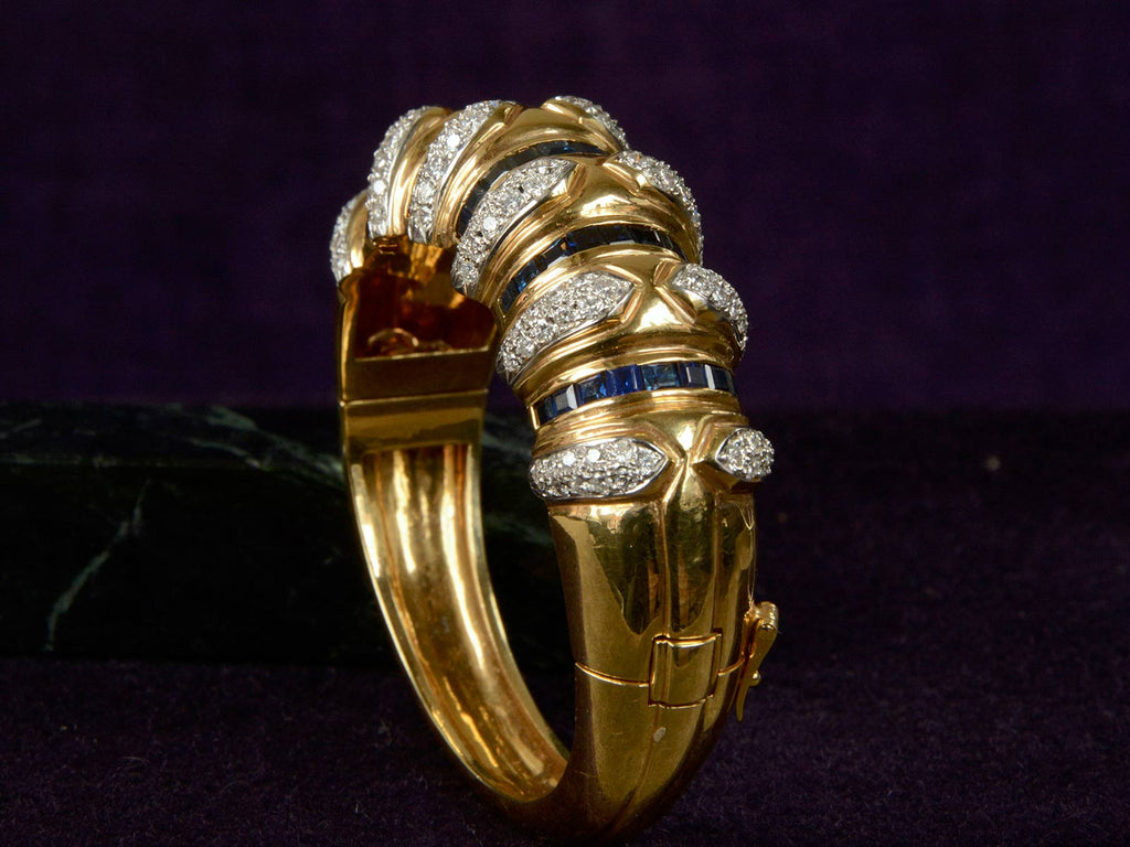 1980s Diamond & Sapphire Bracelet (detail view)