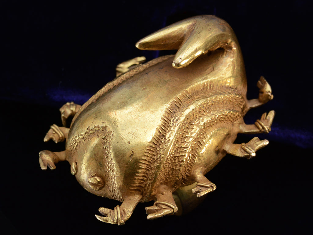 c1920 Akan Scorpion Ring (left side view)