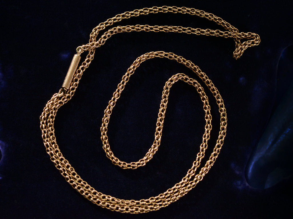 c1890 Victorian 10K Chain (shown spiraled on black background)