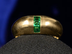 c1980 Emerald Dome Ring