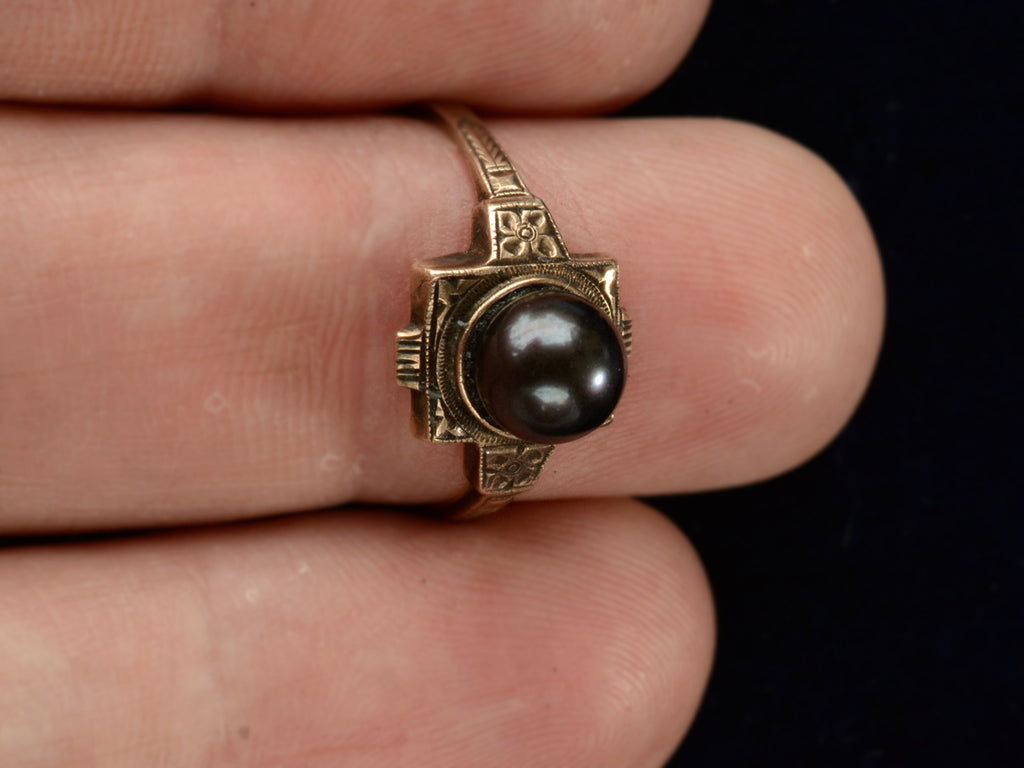 c1920 Art Deco black pearl ring in yellow gold (shown on finger for scale