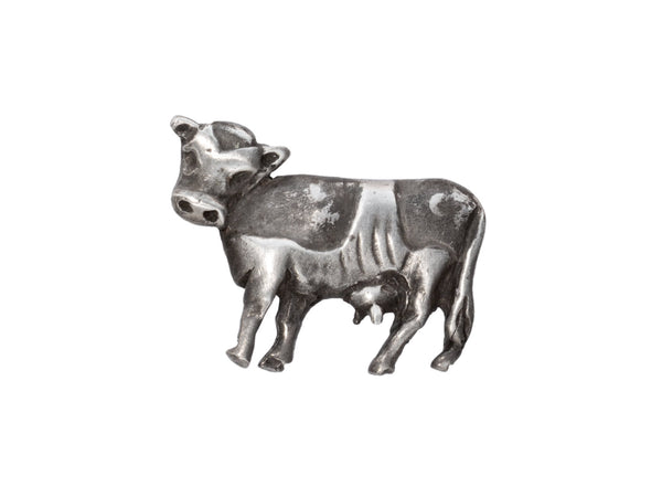 c1980 Tiny Silver Cow Brooch (on white background)