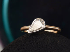 thumbnail of EB 0.76ct Comet Ring (on black background)