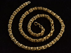 thumbnail of c1890 Fancy Link 21.5" Chain (on black background)
