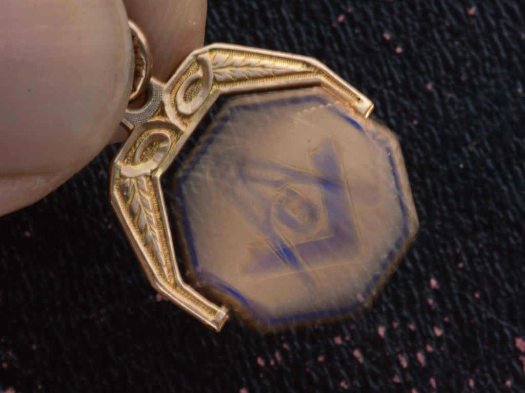 c1910 Gold Masonic Spinner (detail)