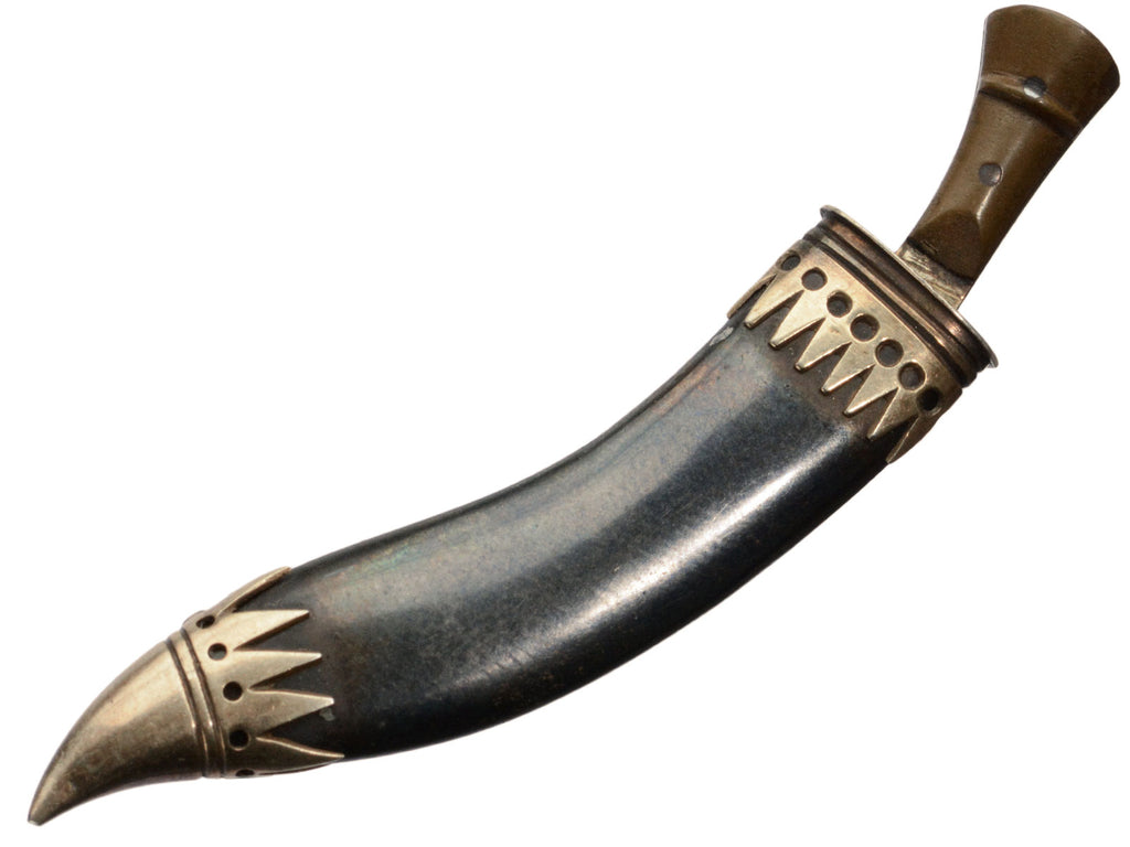 c1920 Kukri Sword Brooch (shown on white background)