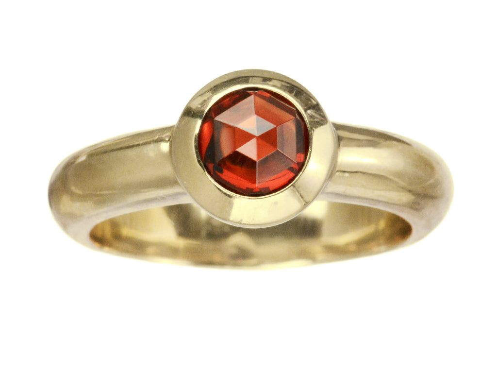 Vintage Tiffany Ring with Rose Cut Red Garnet set in heavy 18K Yellow Gold Mounting (on white background)