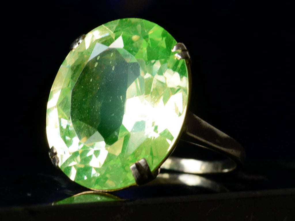 c1940 Uranium Glass Ring