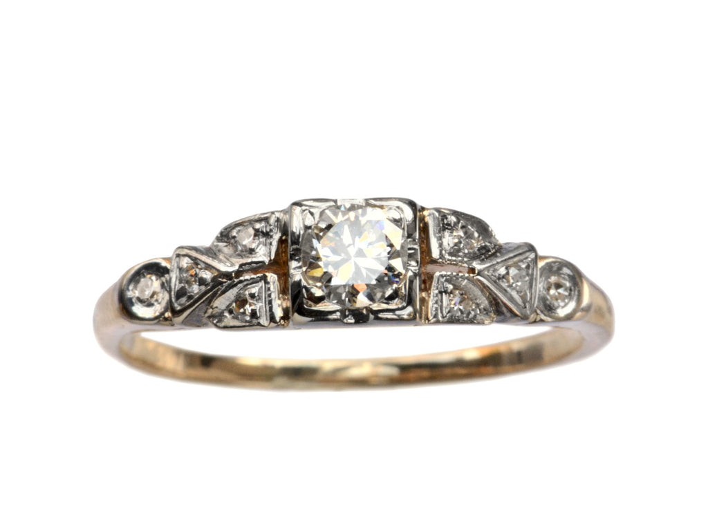 1930s Deco 0.20ct Diamond Ring (on white background)