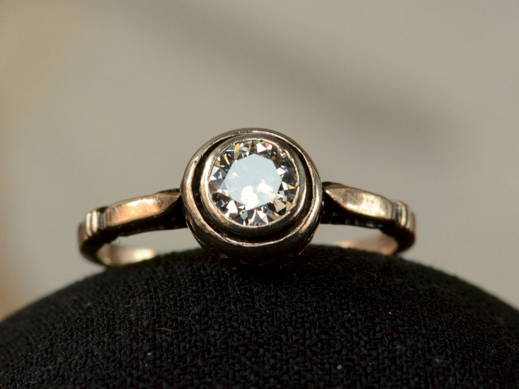 1920s Art Deco 0.45ct Diamond Ring (detail)