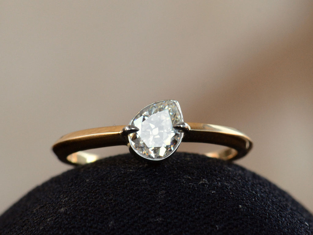 EB Tilted 0.51ct Pear Ring