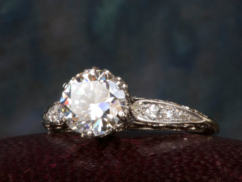 1920s Antique Art Deco Diamond Engagement Ring in a Platinum Filigree