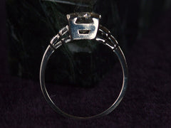 thumbnail of 1930s Deco 1.40ct Diamond Ring (profile view)