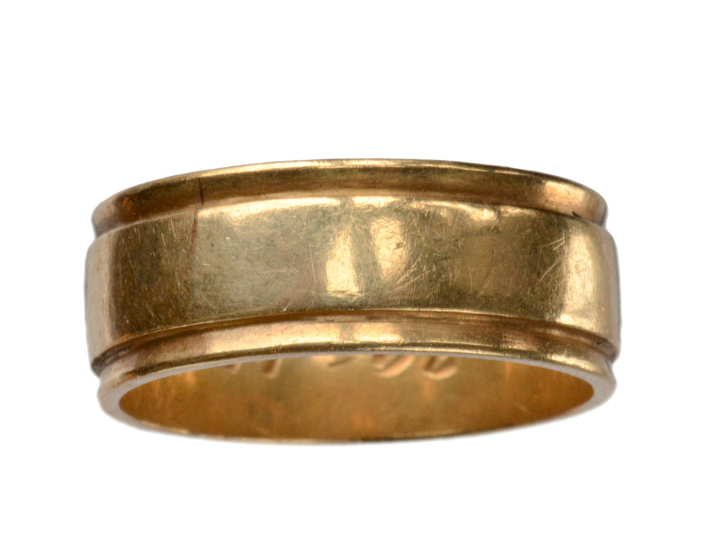 1968 Wide 18K Band (on white background)
