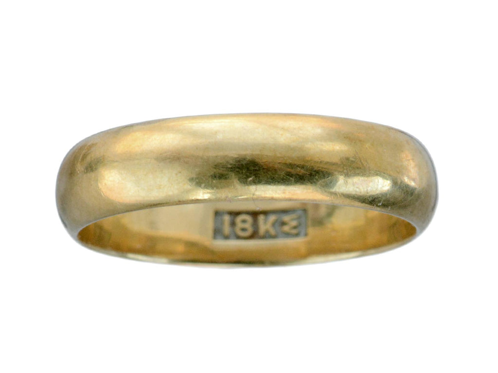 c1900 4.5mm 18K Band (on white background)