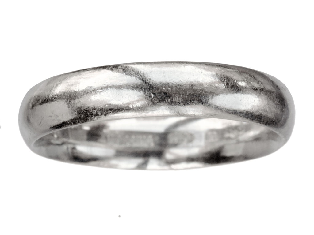 Vintage 4.9mm Platinum Band (on white background)