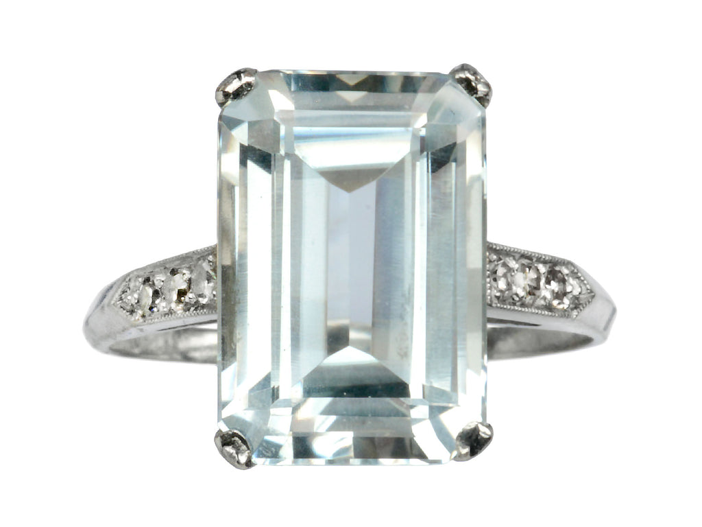 1930s Art Deco Aquamarine Ring (on white background)
