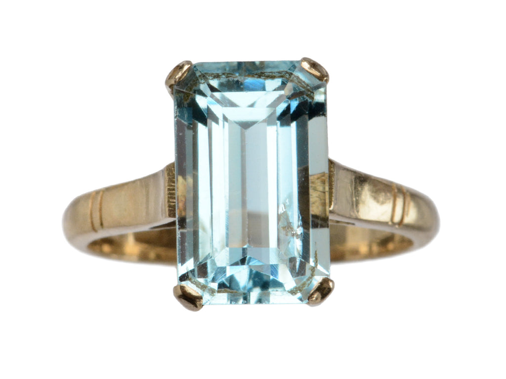 1930s Art Deco Aquamarine Ring (on white background)