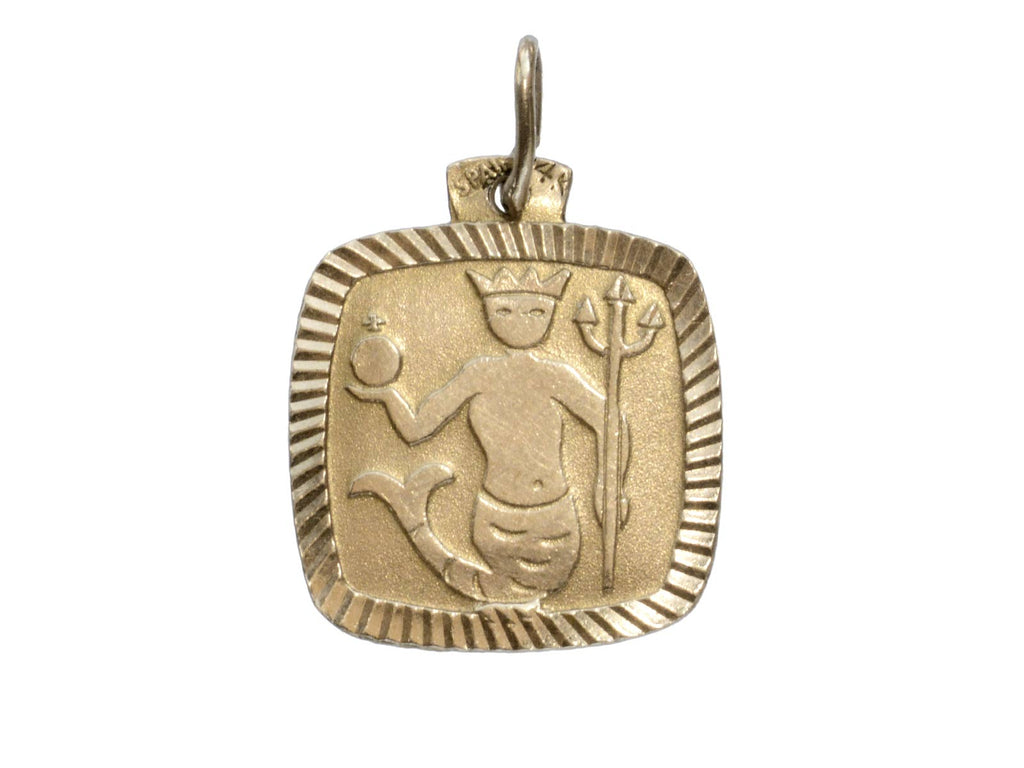 c1970 Gold Aquarius Charm (on white background)
