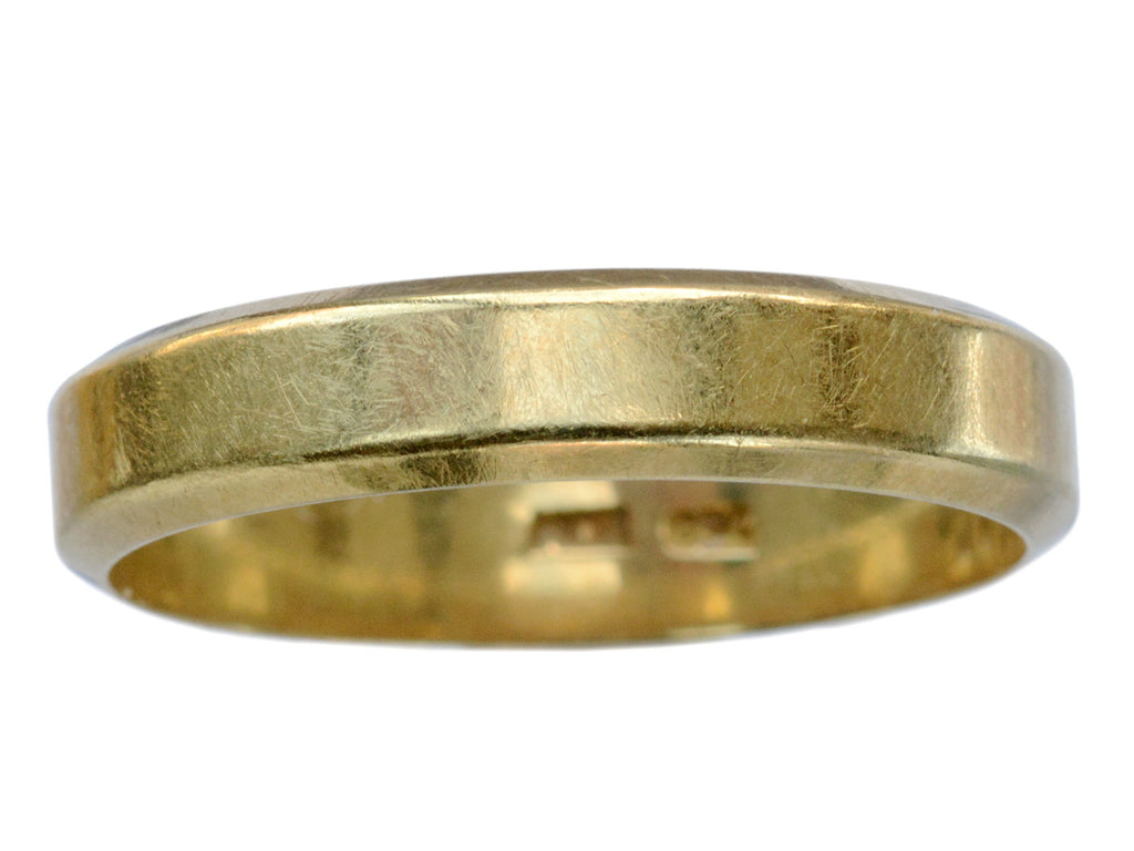 1960s Beveled 18K Gold Band (on white background)