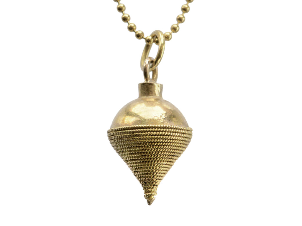 Vintage Cannetille Gold Pendant (on white background)