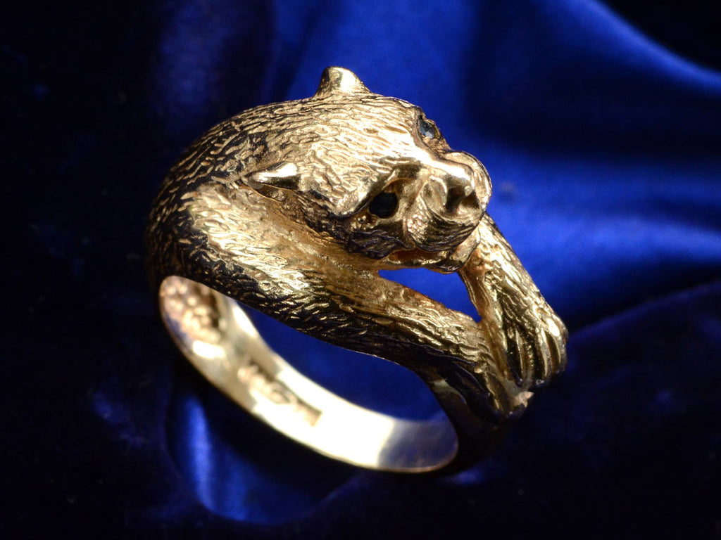 1980s Gold Cat Ring (side view)