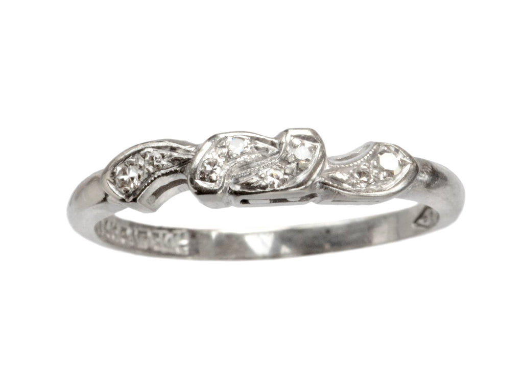 1940s Interlocking Diamond Band