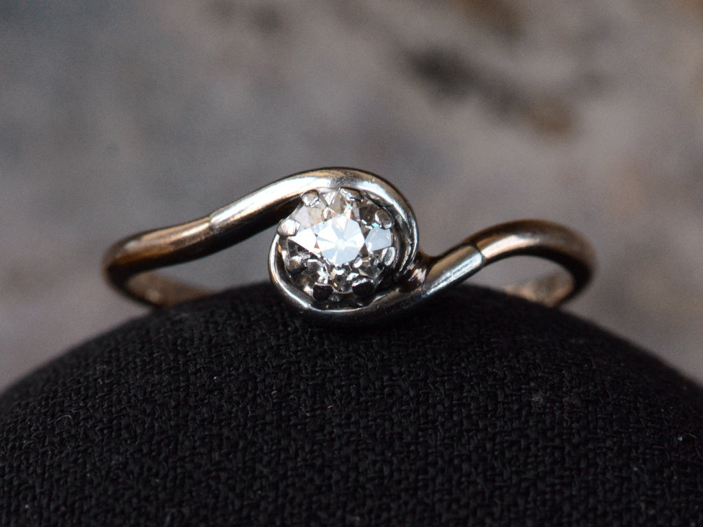 c1910 Art Nouveau Diamond Wave Ring