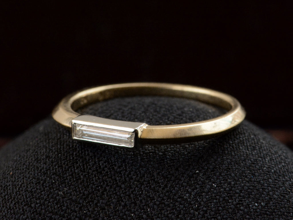 EB 0.10ct Baguette Ring