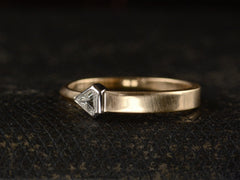 EB 0.10ct Diamond Shield Ring