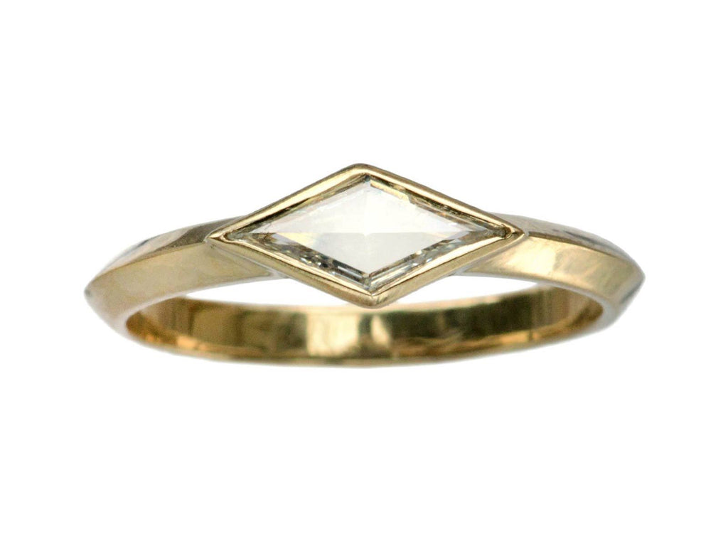 EB 0.31ct Kite Diamond Ring (on white background)