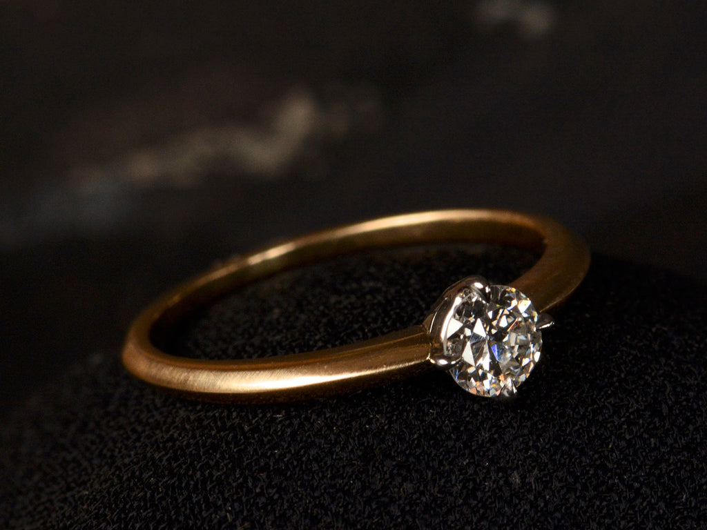 EB 0.32ct Diamond Ring (side view)