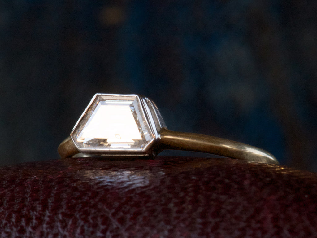 EB 0.48ct Trapezoidal Diamond Ring