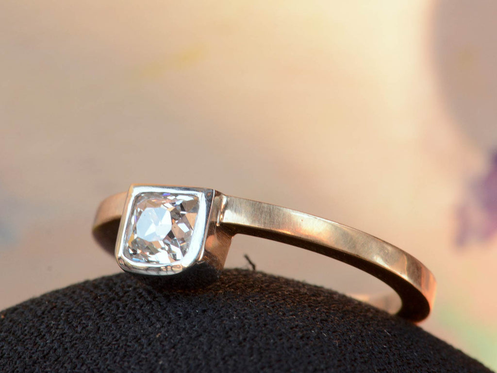 EB 0.54ct Peruzzi Diamond Ring