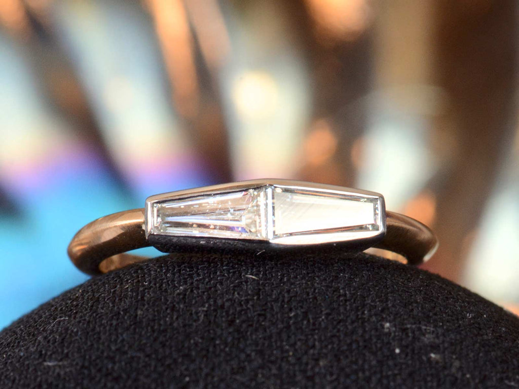 EB 0.55ctw Twin Baguette Ring (detail)