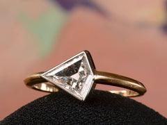 thumbnail of EB 0.59ct Kite Diamond Ring (side view)