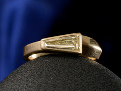 thumbnail of EB 0.76ct Baguette Ring (detail)