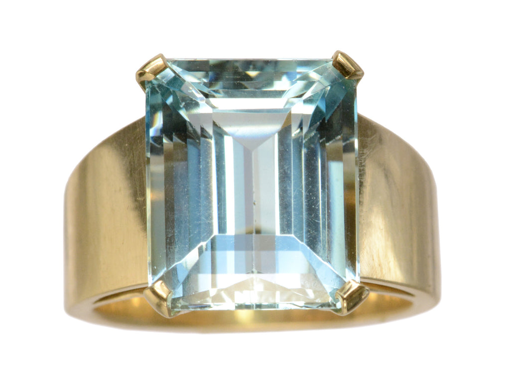 EB Modern Aquamarine Ring (on white background)